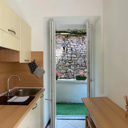 Roncati 7 Center Town Lägenhet